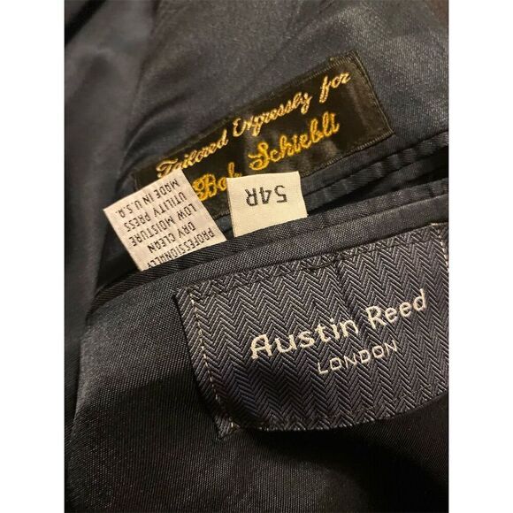Austin Reed Men's Gray Striped 3-Piece Suit Size 54 R Classic Fit - Picture 3 of 9